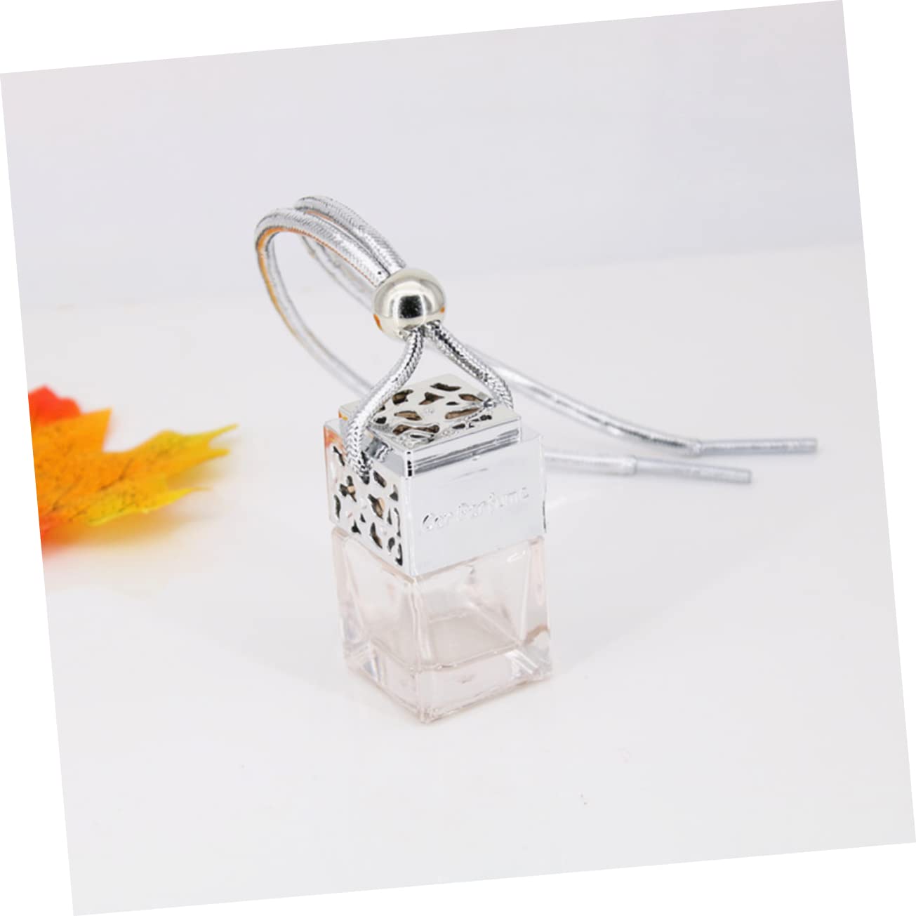 Car Perfume Bottle Pendant 4Pcs 8ml Hollow Glass Essential Oil Bottle for Men Women Decorative Air Freshener