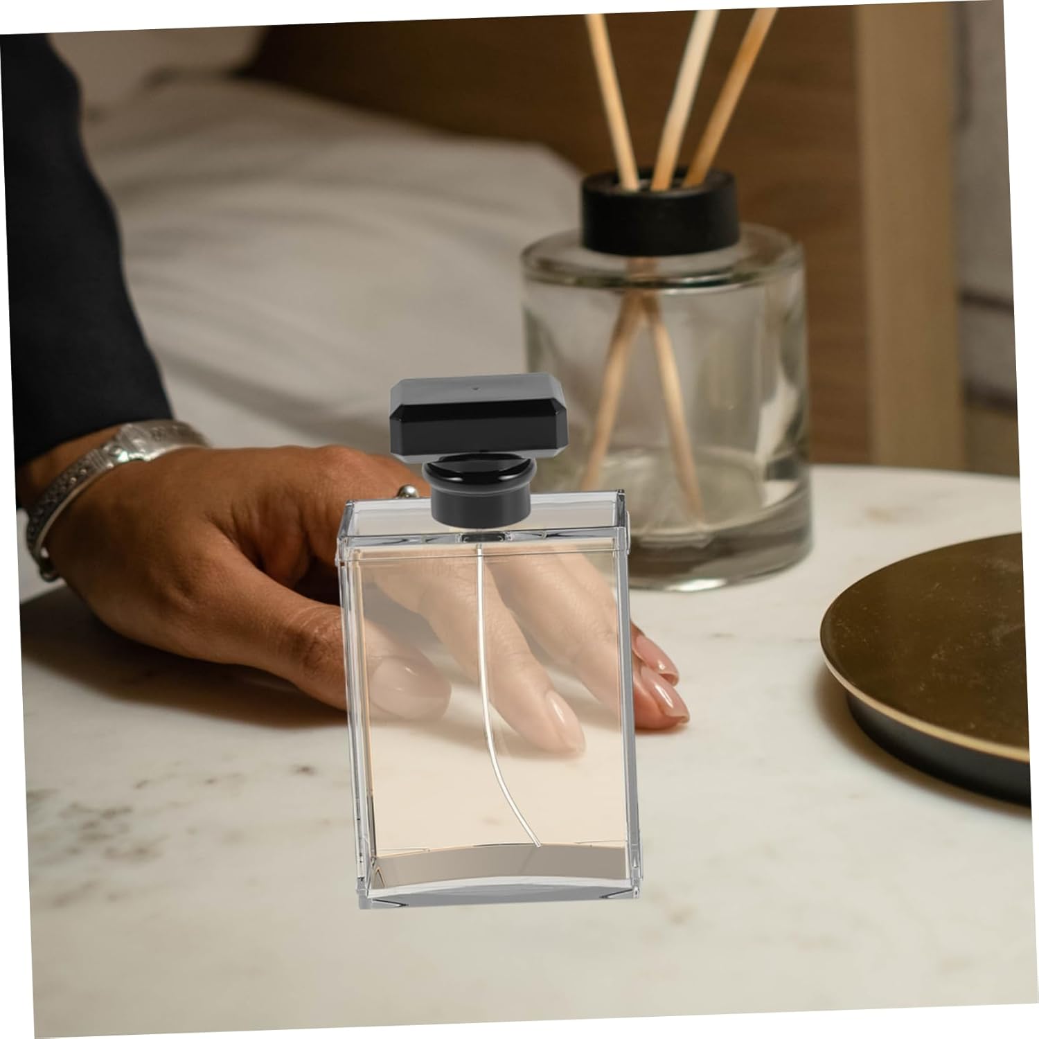 5pcs Black Square Perfume Bottle Caps with Screw Seal for Travel and Versatile Use