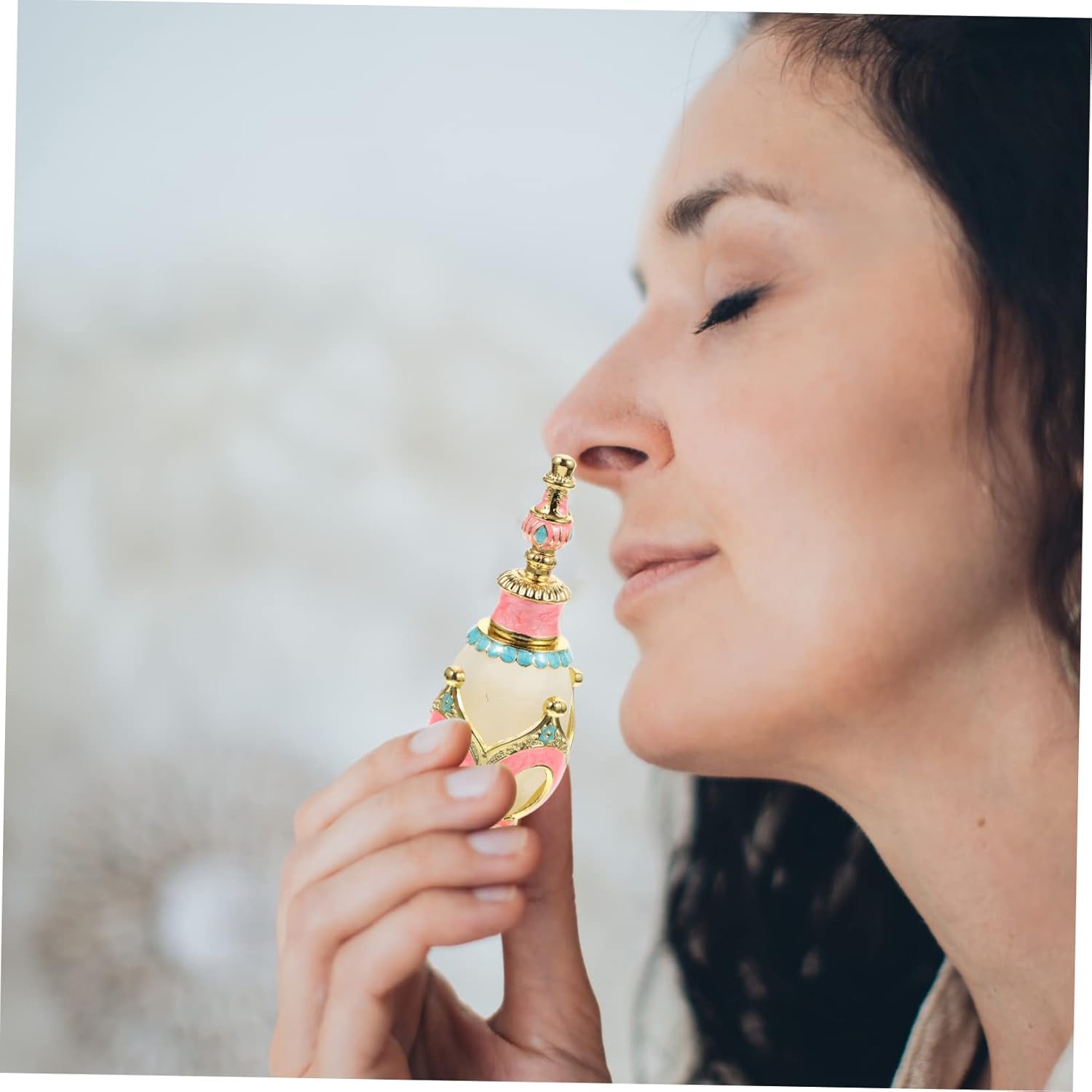 Elegant Vintage Arabian Perfume Bottle Travel Essential Oil Container