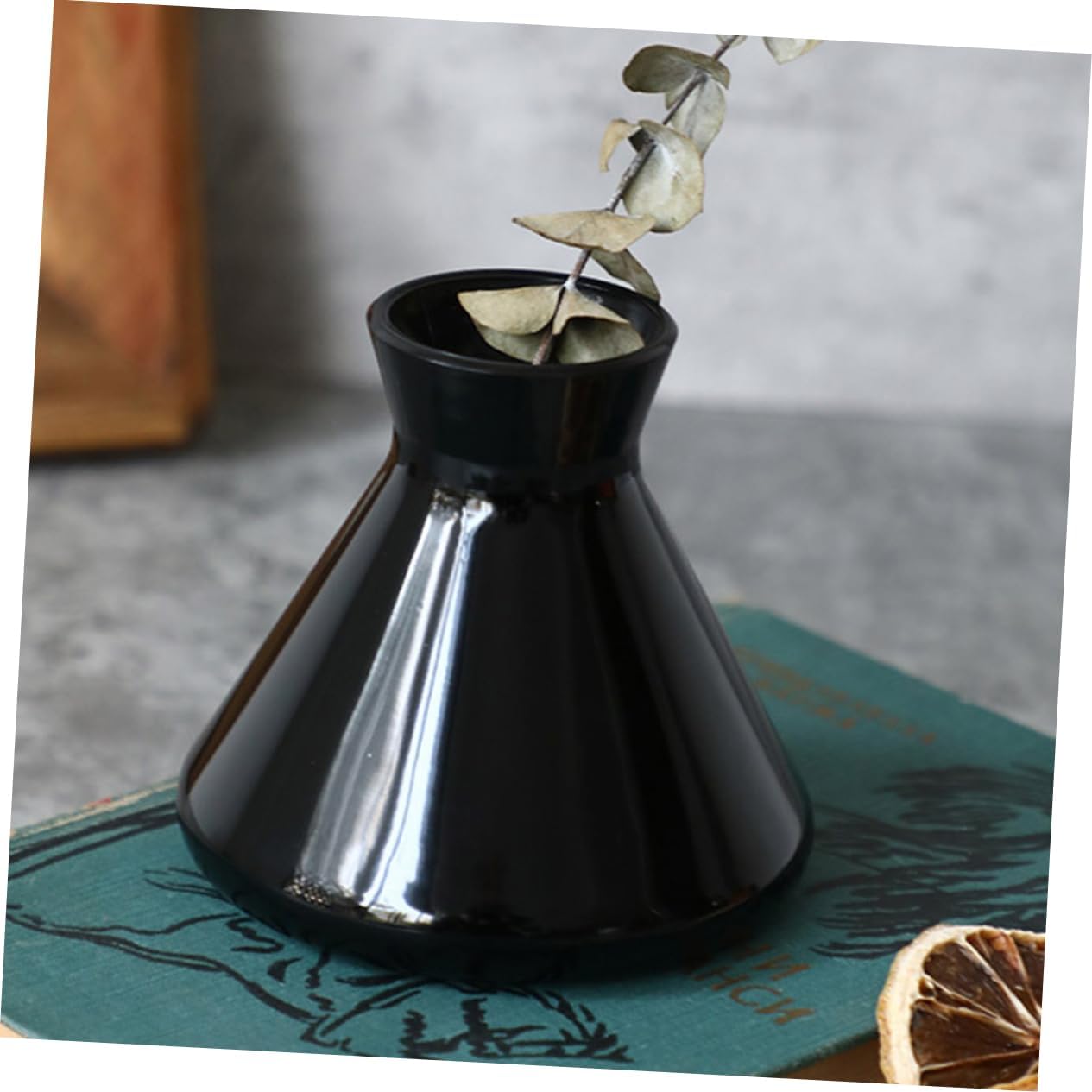 PRETYZOOM Aroma Diffuser Bottle Decorative Storage for Home and Events