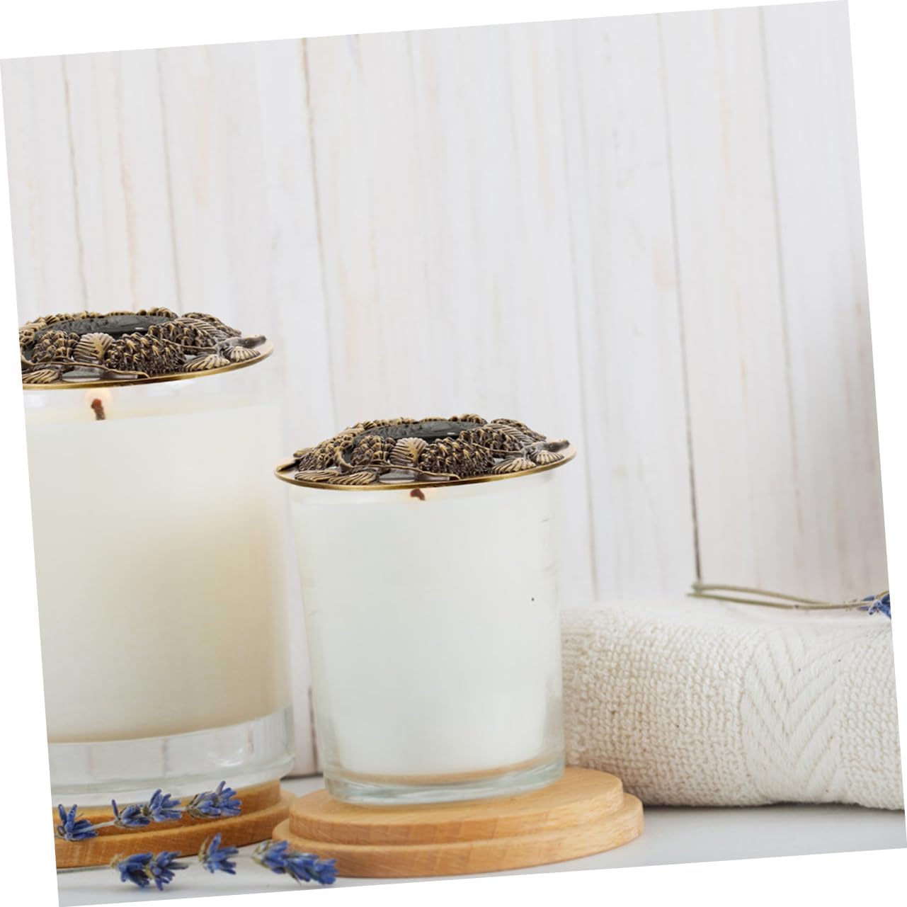 Angoily 2pcs Hollow Metal Candle Toppers for Scented Candles