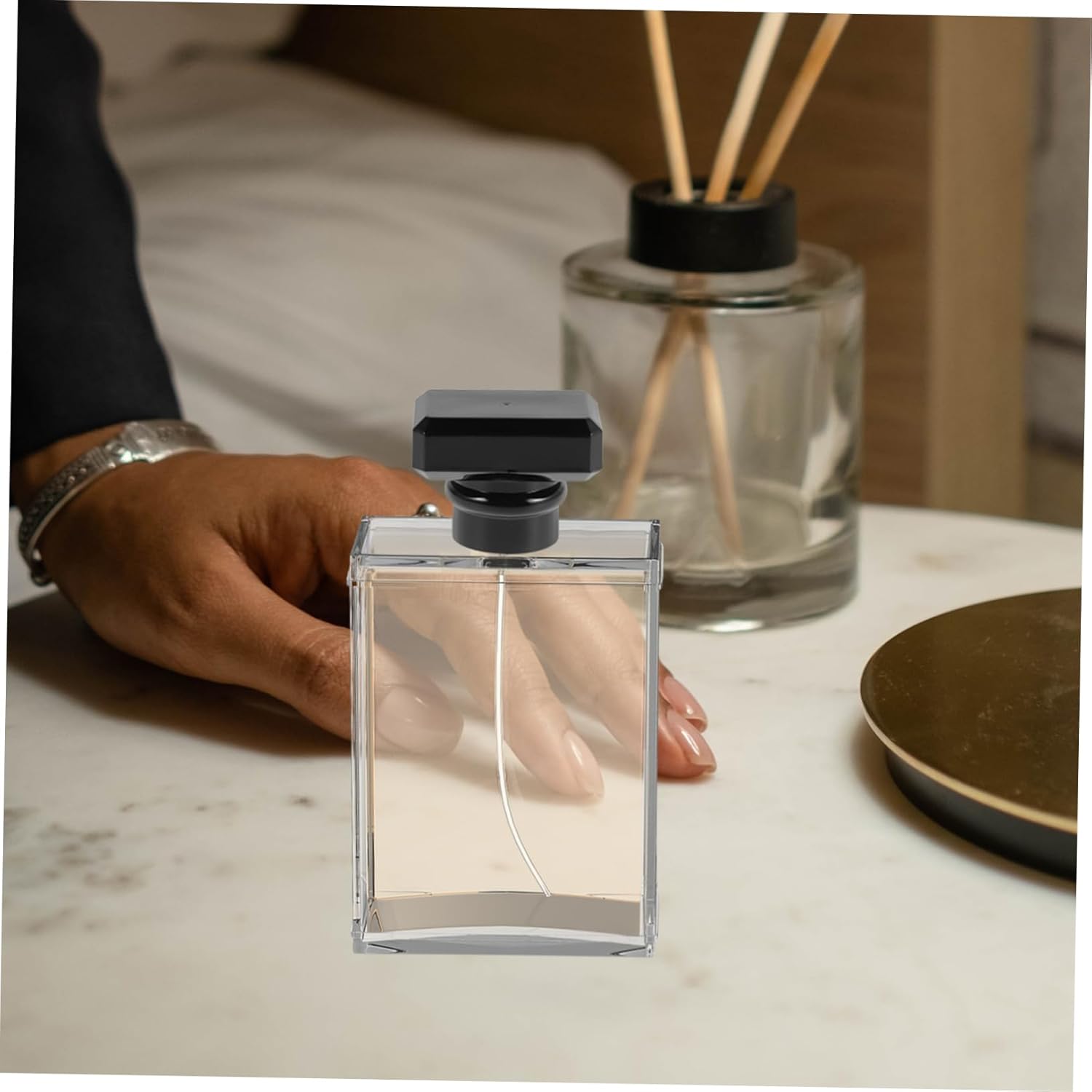 5pcs Stylish Round Plastic Perfume Bottle Cap Lids Screw Seal Covers for Fragrance