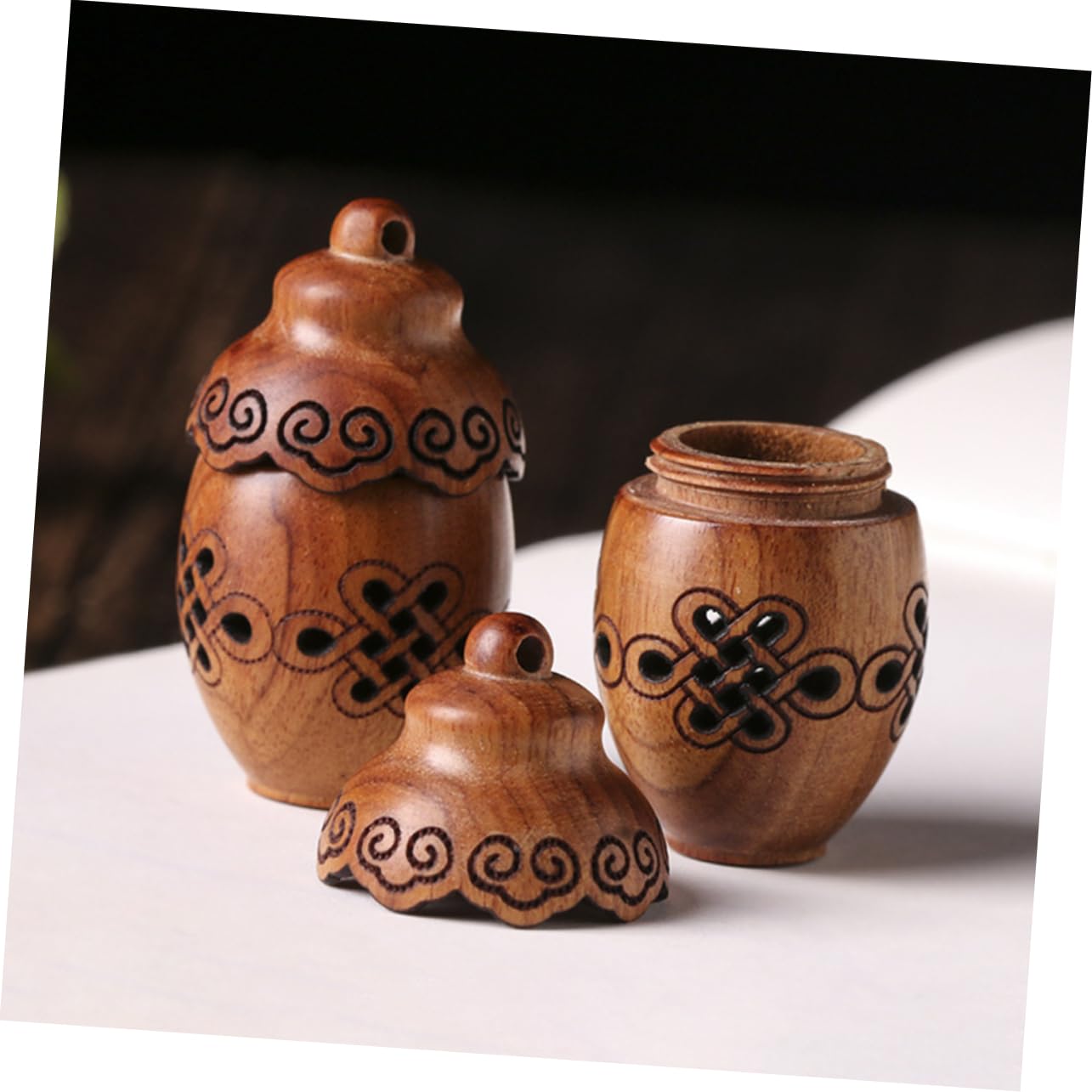 Valentine Aromatherapy Incense Ball Container