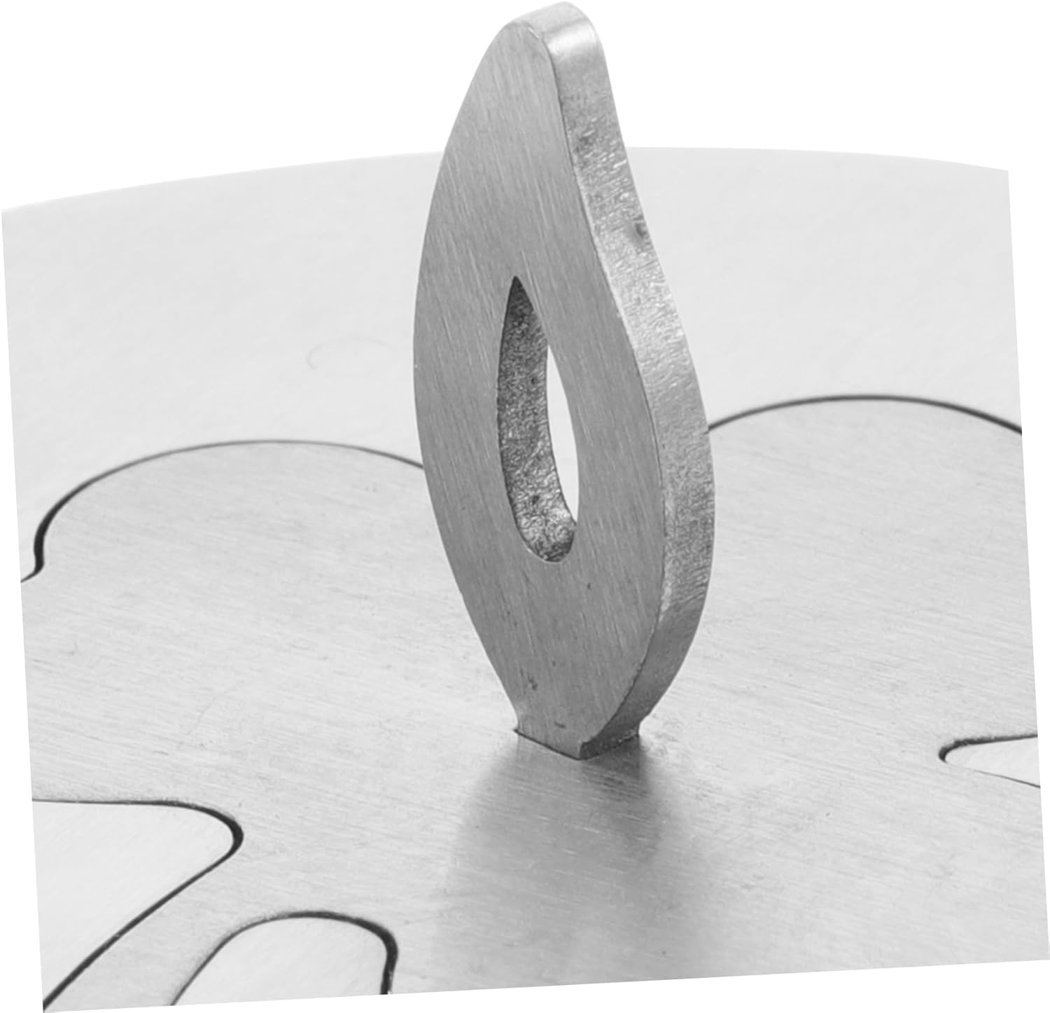 Elegant Aromatherapy Cap for Jar Candles with Windproof and Dustproof Stainless Steel Design