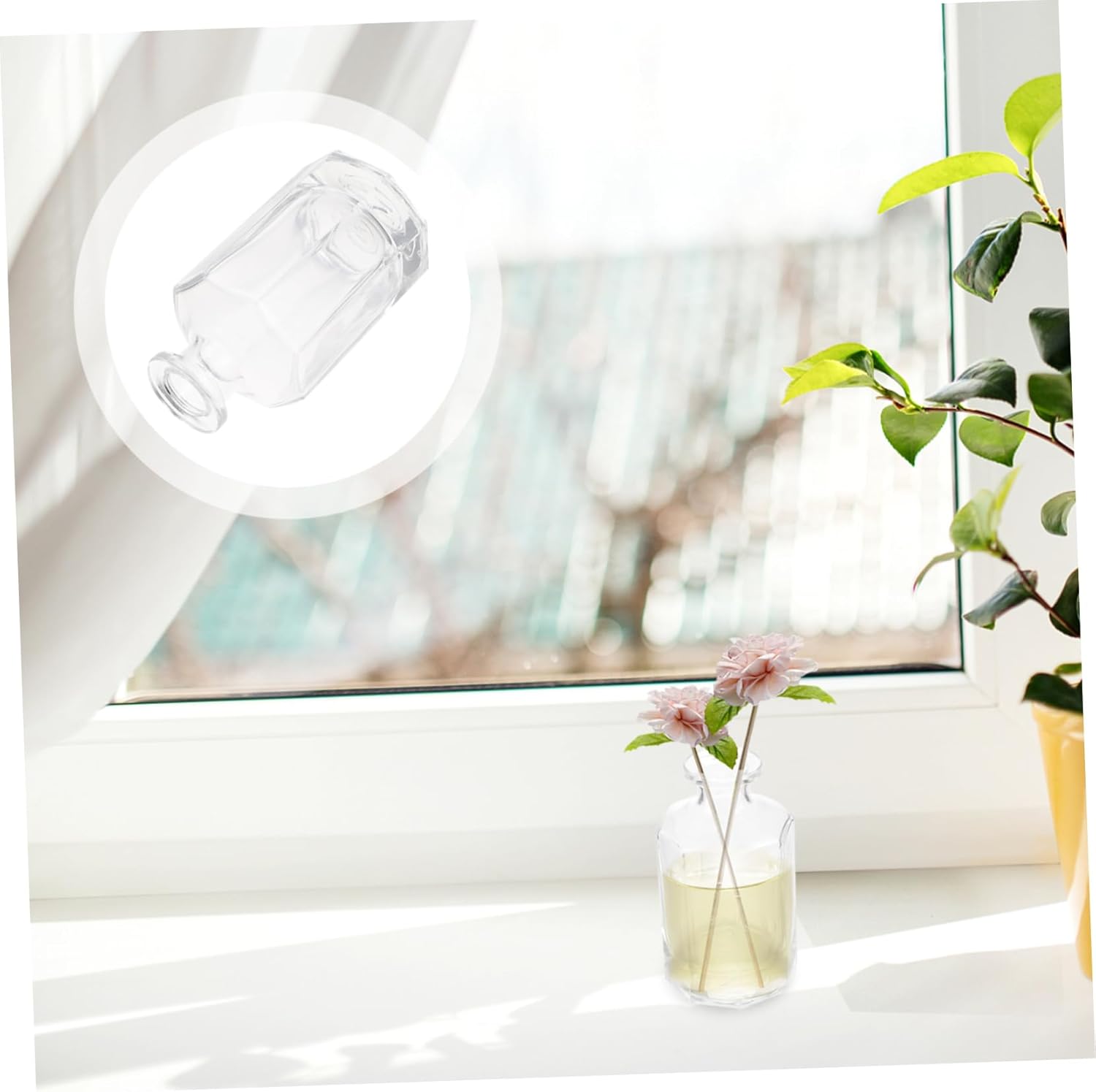 2Pcs Chic Refillable Aromatherapy Glass Essential Oil Diffuser Bottles for Home Decor and Office