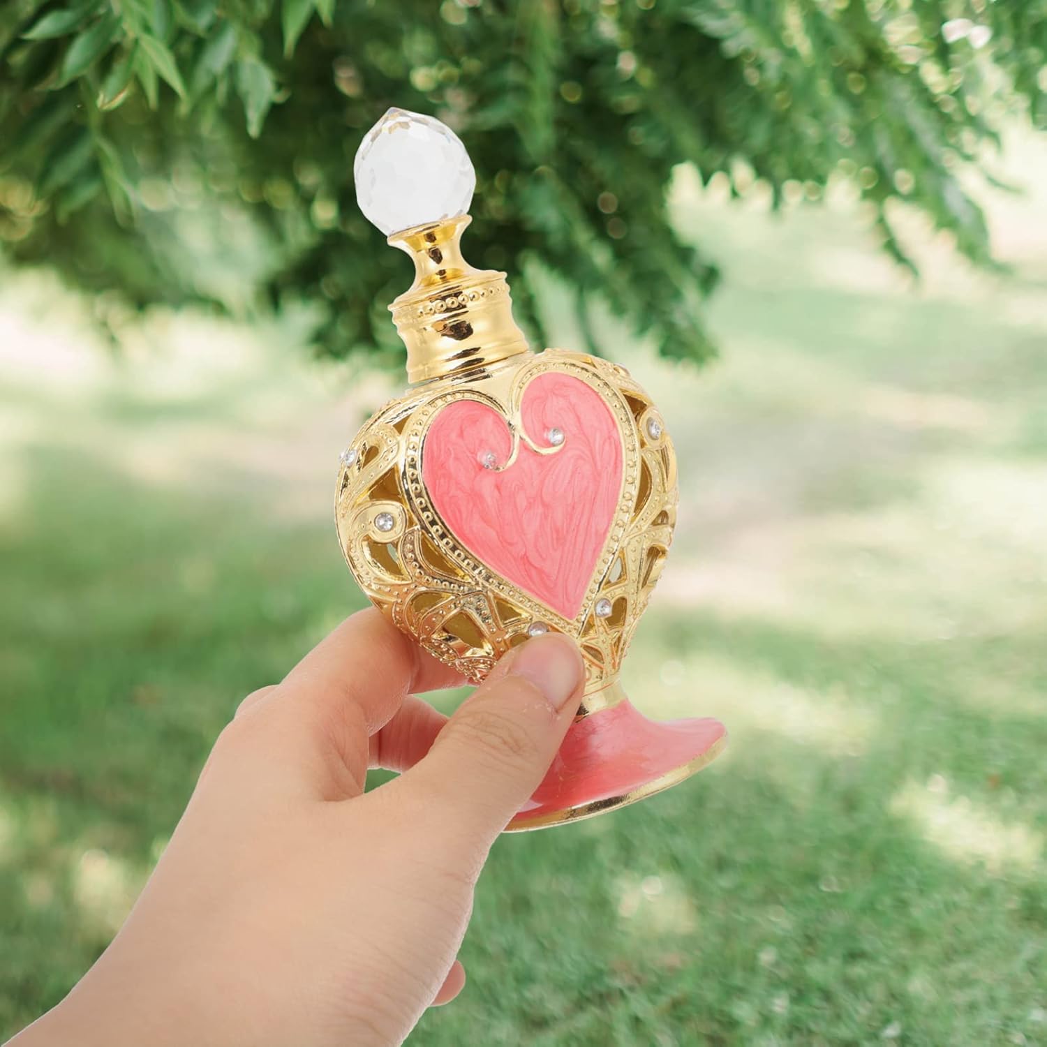 Luxshiny Heart Shaped Refillable Perfume Bottle Elegant Decorative Container for Essential Oils and Travel Use