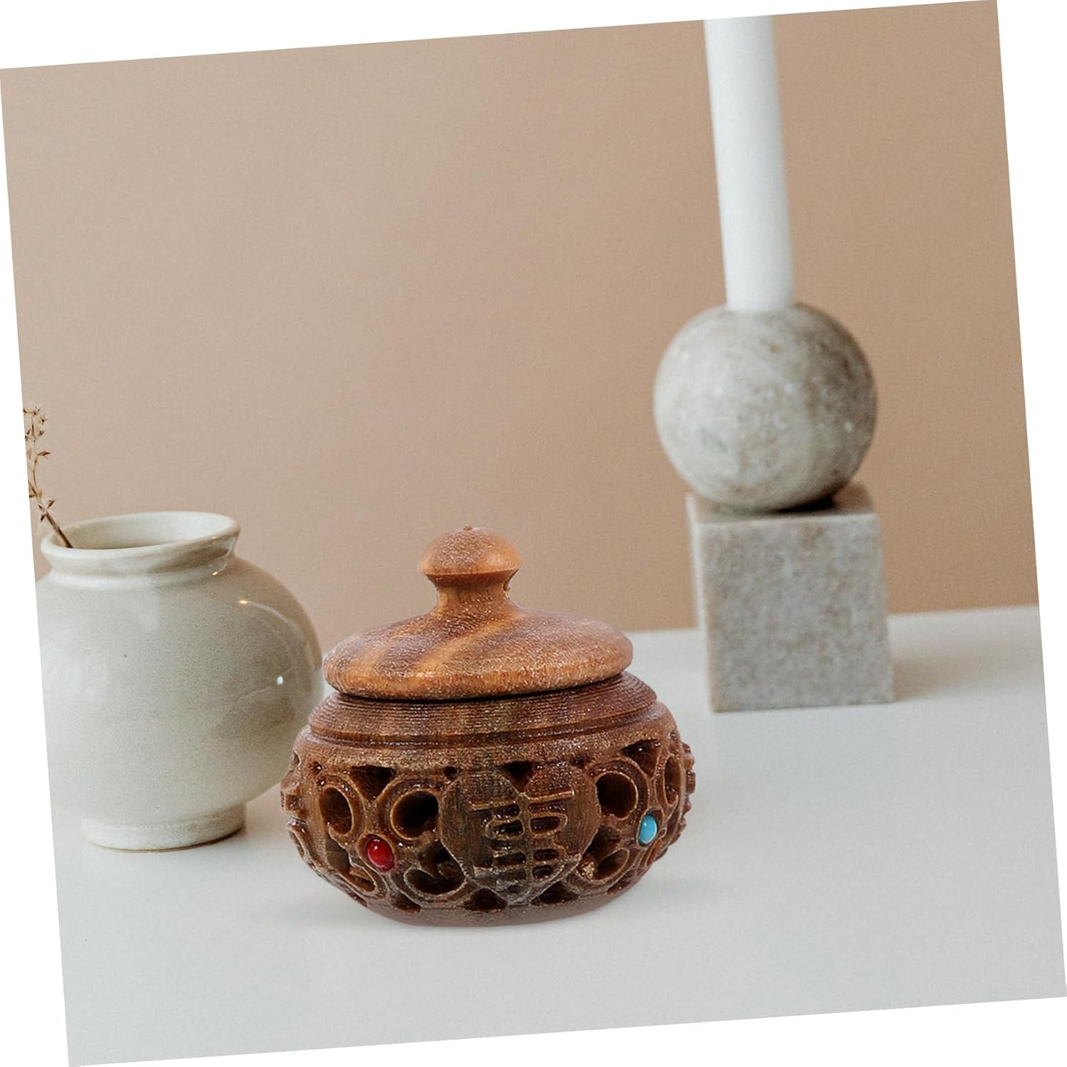 ABOOFAN 2pcs Hollow Car Diffuser Bottle Decorative Aroma Pendant for Scent Beads Vintage Design Holder for Home and Car