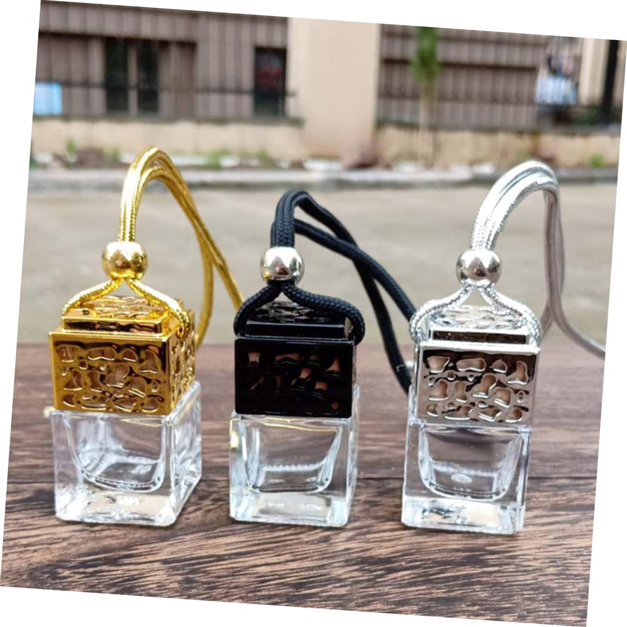 3Pcs Hollow Out Essential Oil Glass Bottles for Car Hanging Perfume Pendant