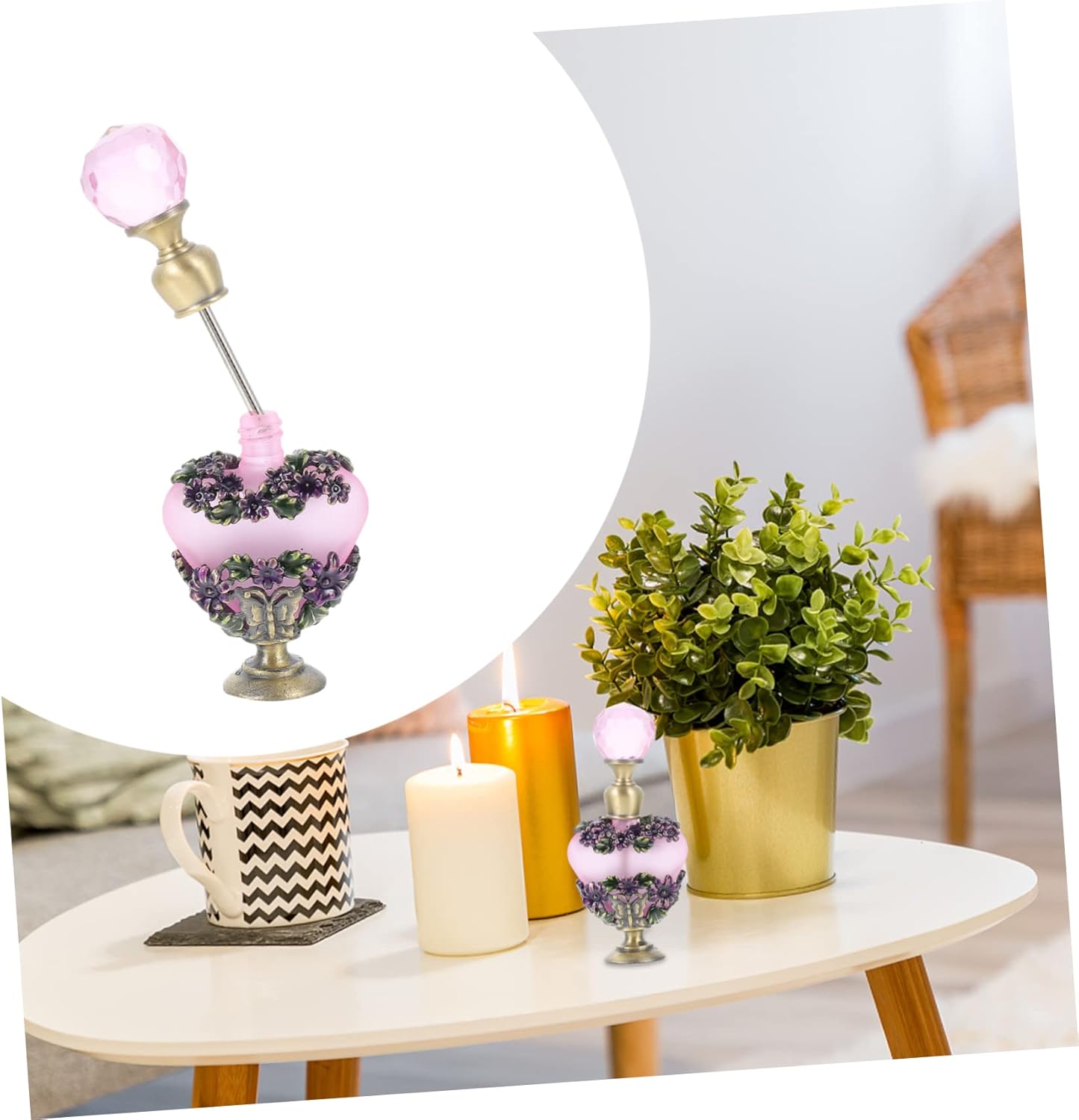 Middle East Style Glass Perfume Bottle for Travel and Decor